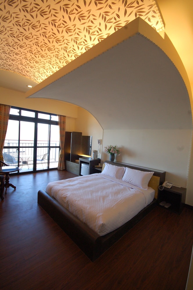 Deluxe Double Room photo 3