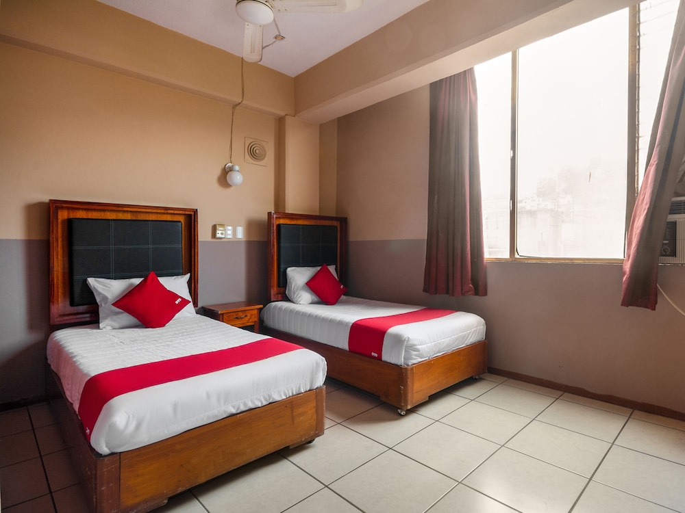 Standard Room, 2 Twin Beds - Photo 1