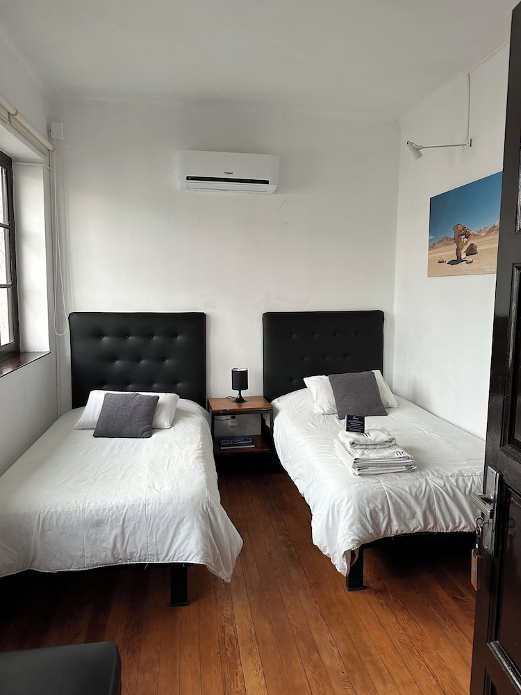 Twin Room photo 2