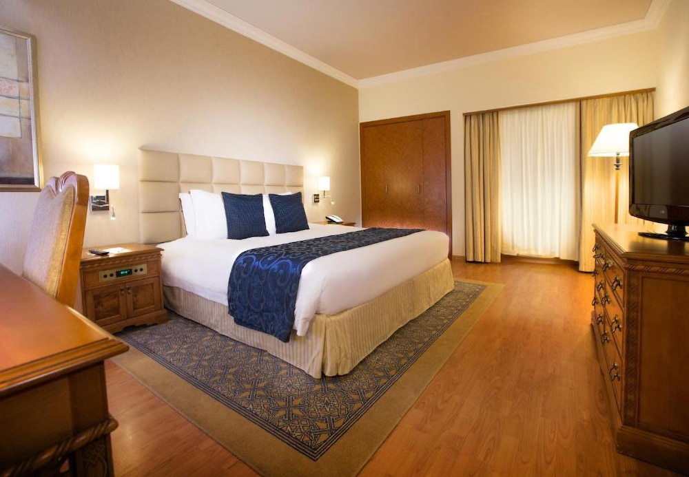 Suite, 1 Bedroom photo 1
