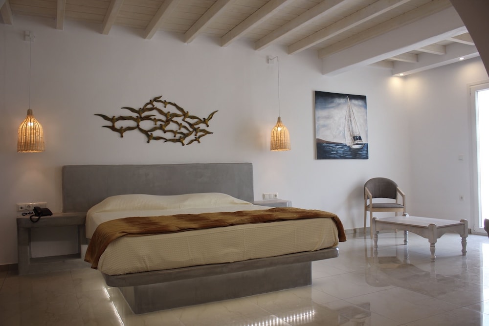 Double Room - Photo 3