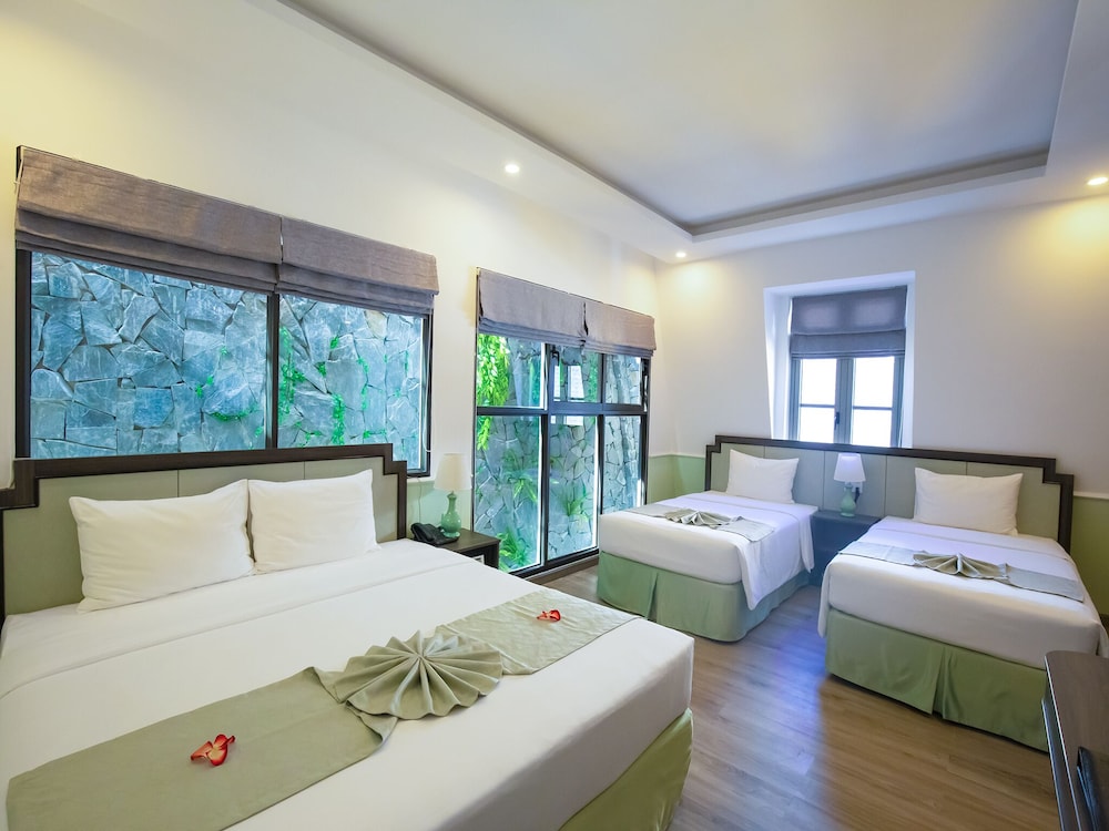 Family Triple Room