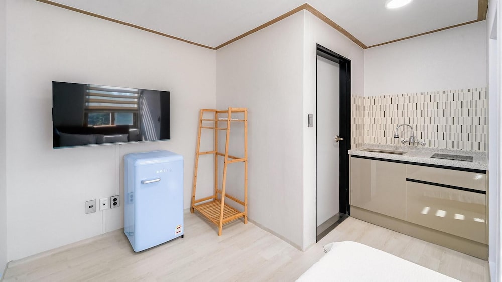 Basic Room, 1 Bedroom (3cheung emelaldeu) - Photo 7