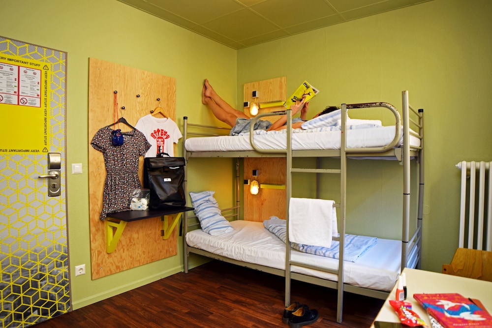 Shared Dormitory, Private Bathroom (1 bed in 4 bed dorm) photo 2