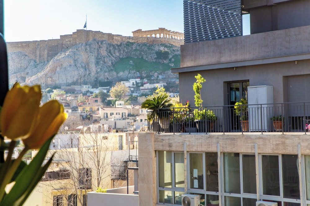 Deluxe Acropolis View Suite