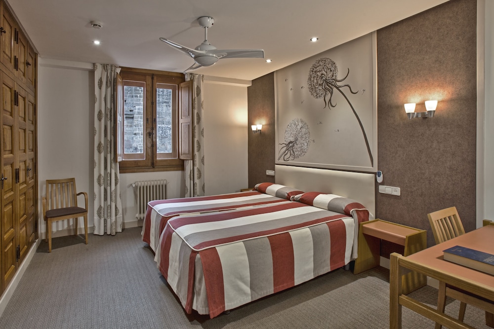 Twin Room photo 2
