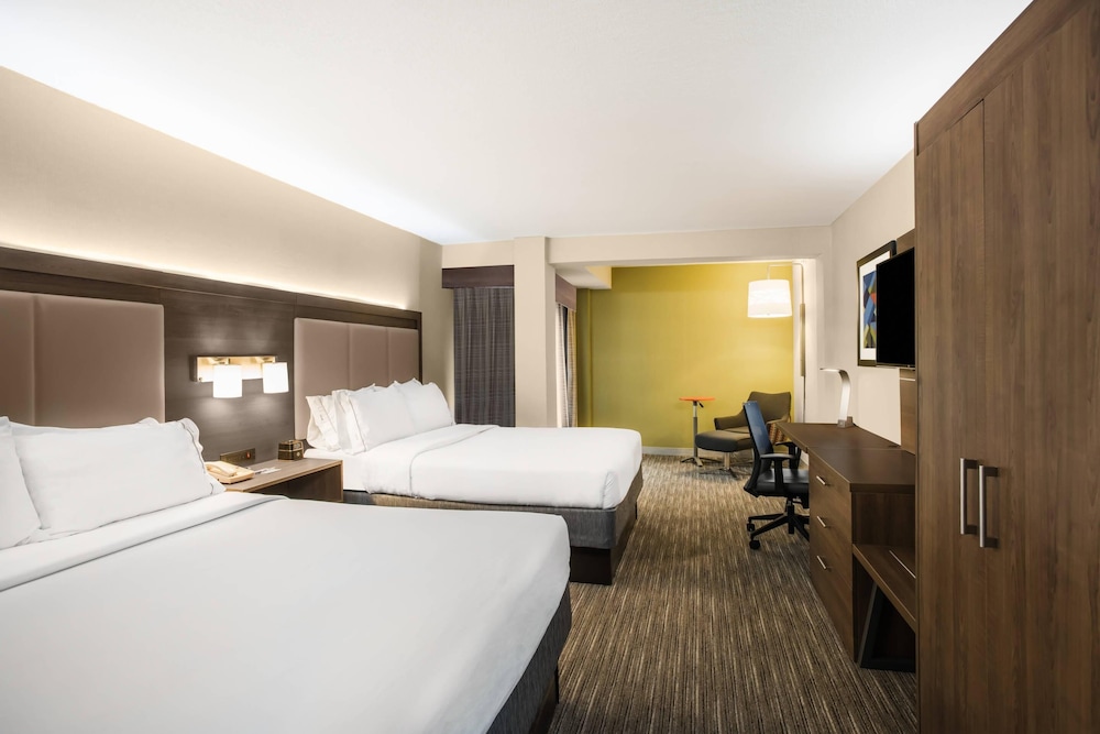 Standard Room, 2 Queen Beds, Non Smoking