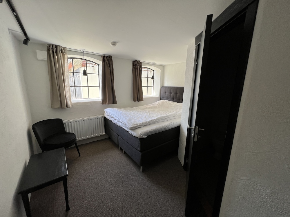 Standard Double Room photo 2
