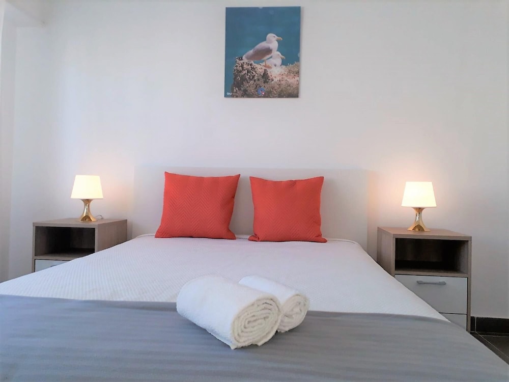 Apartment photo 1