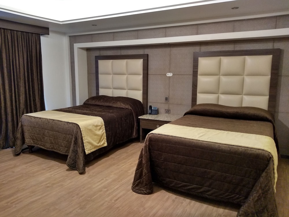 Luxury Quadruple Room