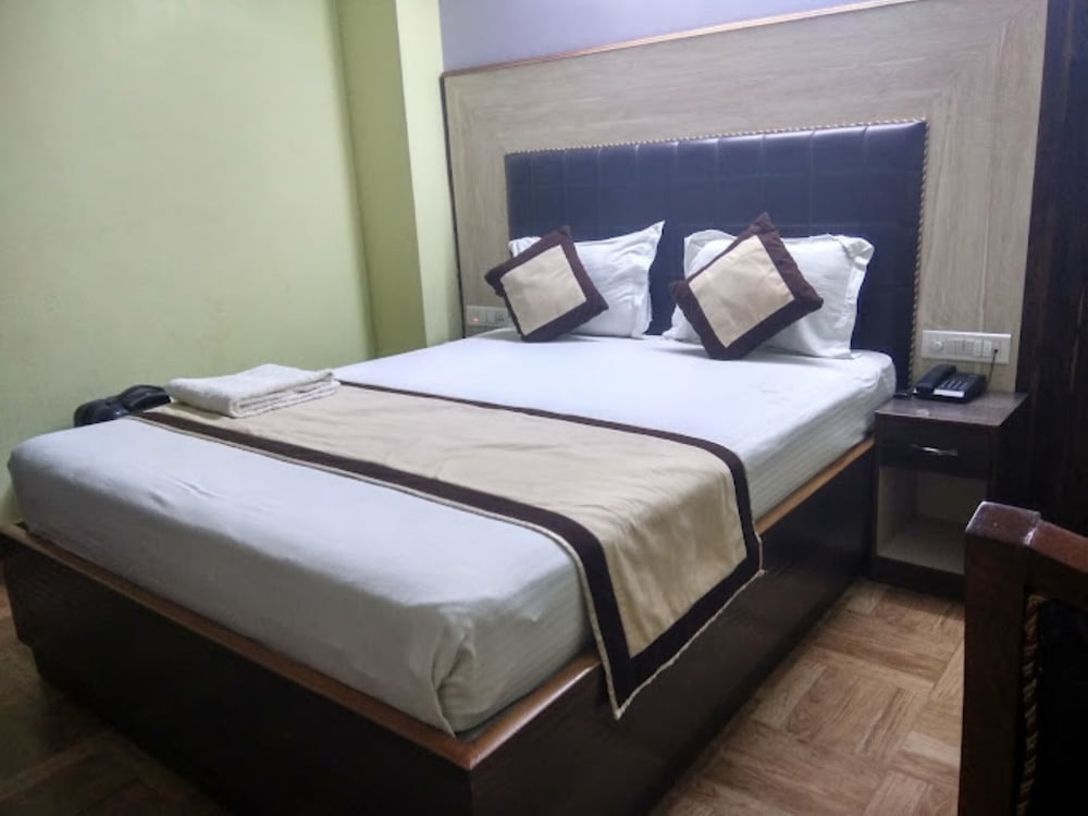 Deluxe Room - Photo 3