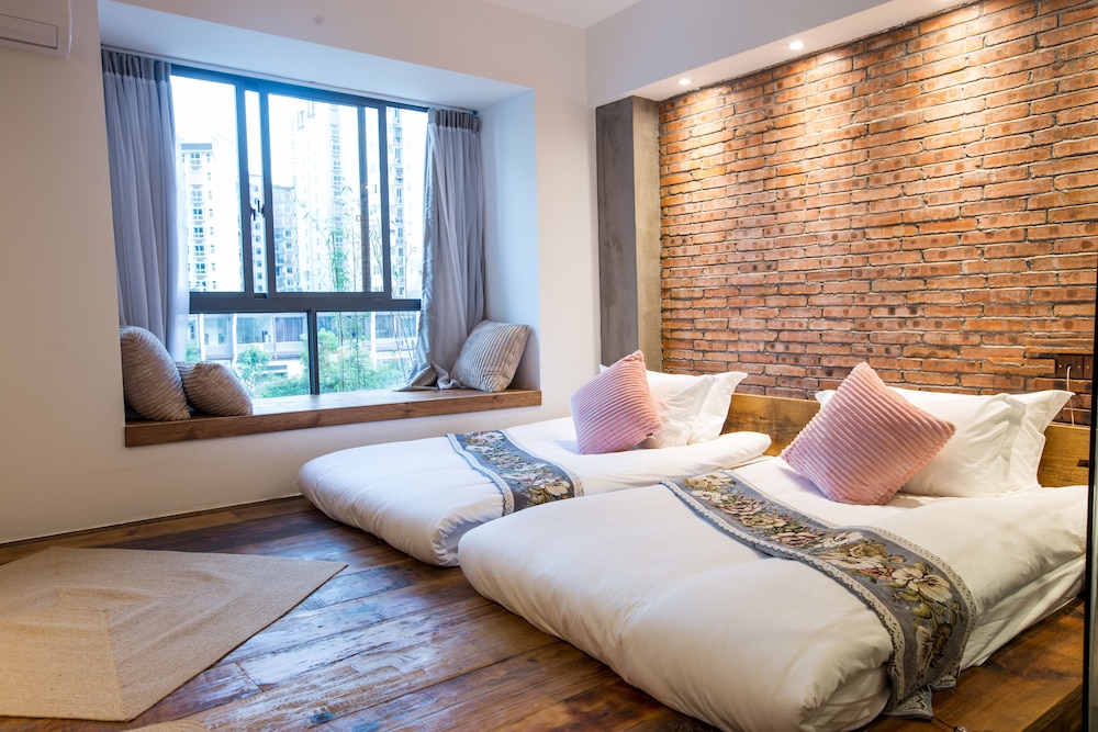 Design Twin Room photo 1