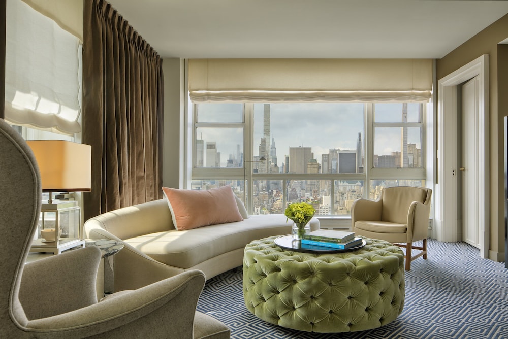 Suite (Rosewood) thumbnail 5