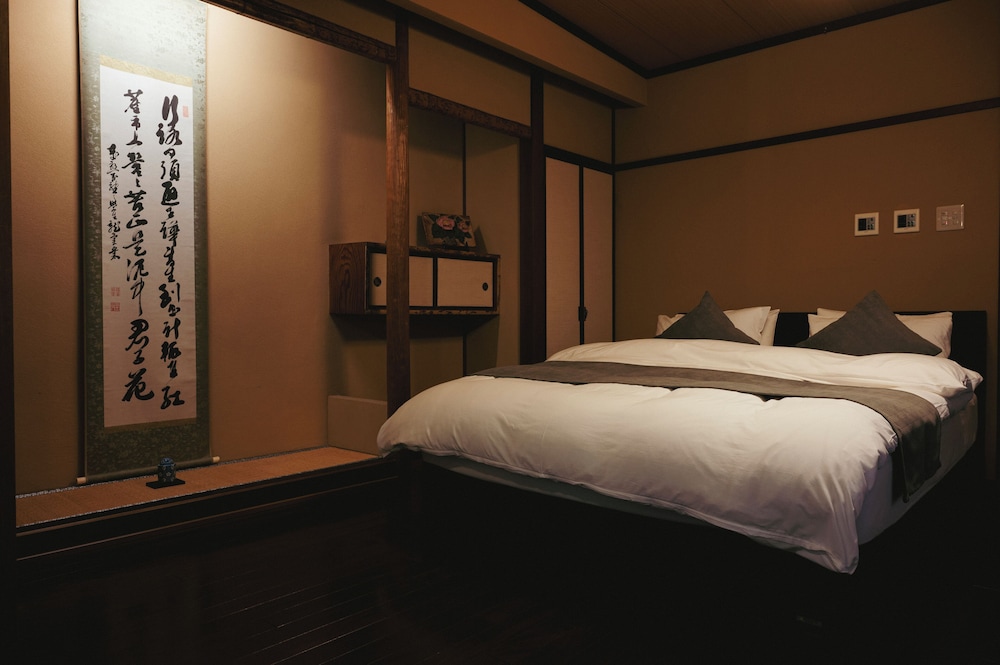 Double Room, River View photo 3