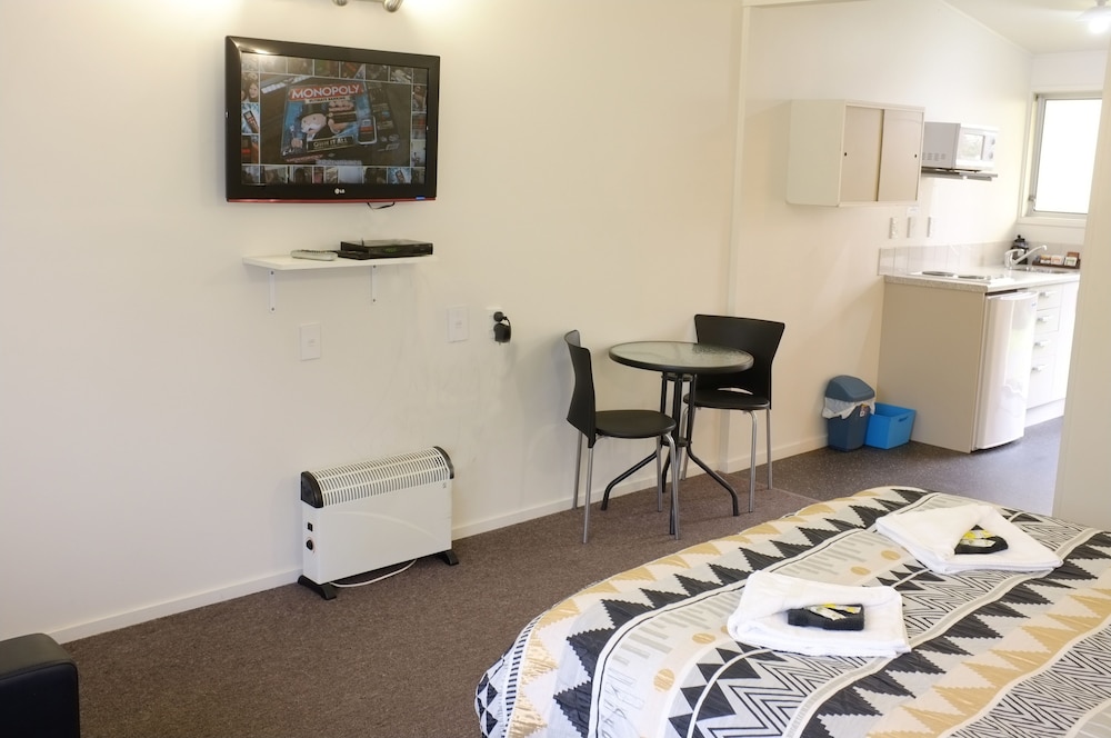 Upgrade Studio 2, 3 photo 2