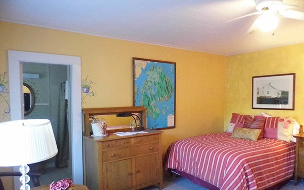 Room, 2 Double Beds photo 2