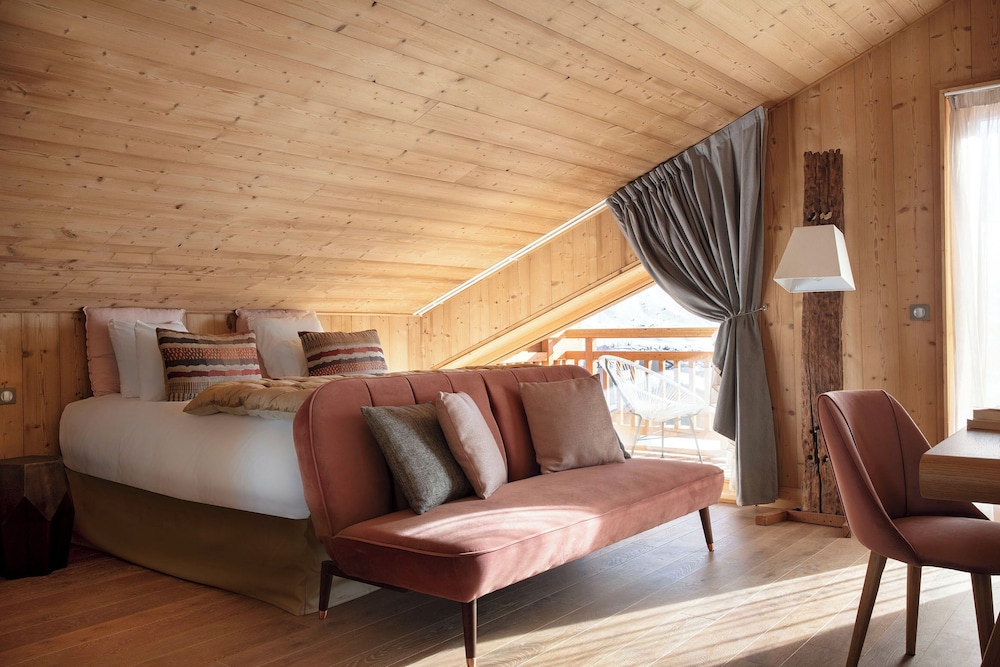 Room, Multiple Beds, Mountain View
