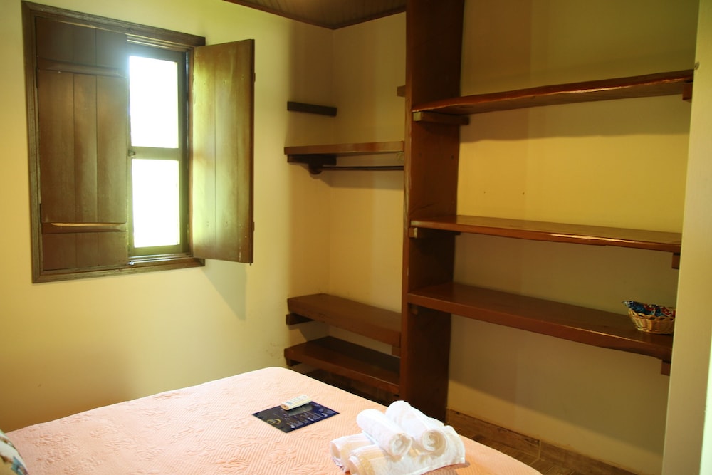 Basic Double Room, 1 Double Bed, Non Smoking, Garden View photo 2