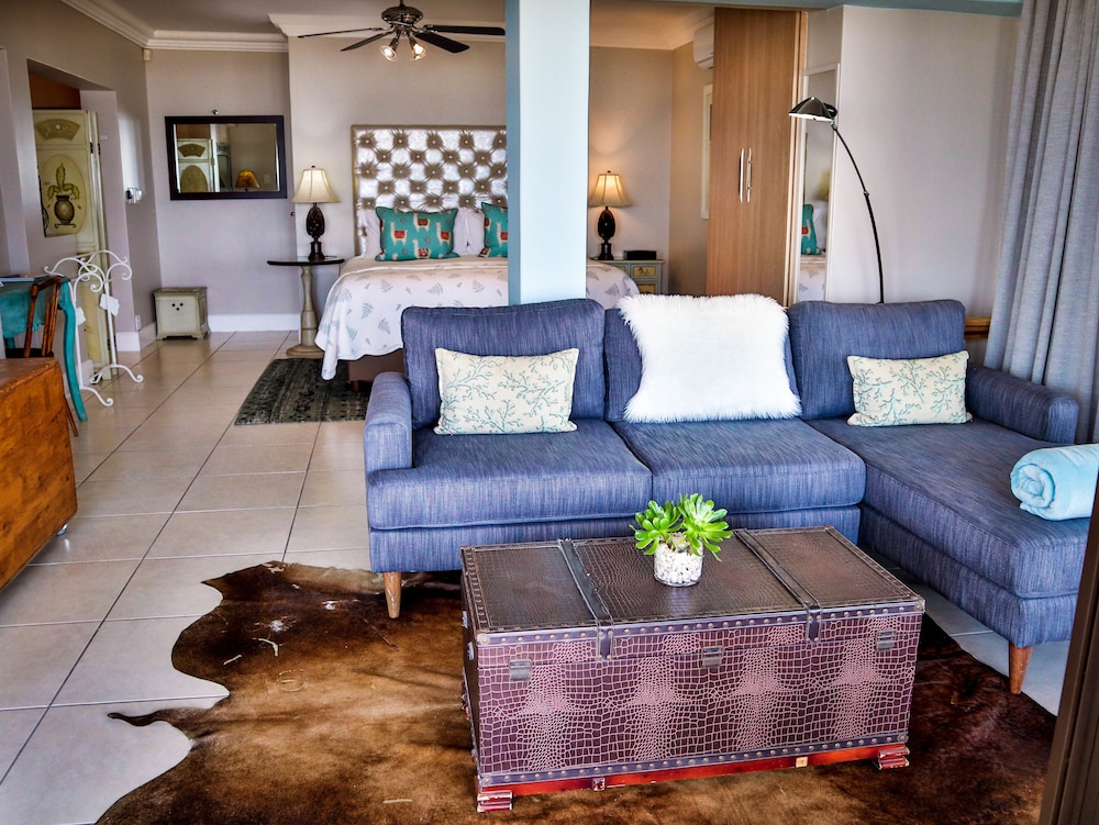 Deluxe Room, 1 Bedroom, Ocean View, Oceanfront photo 2