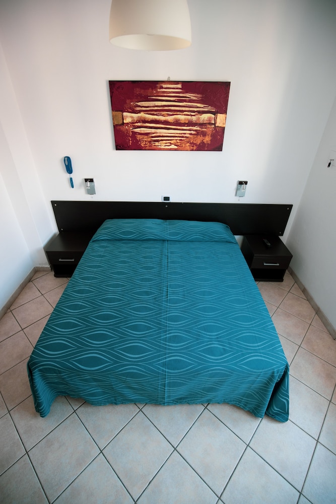 Basic Room, Sea View (1)