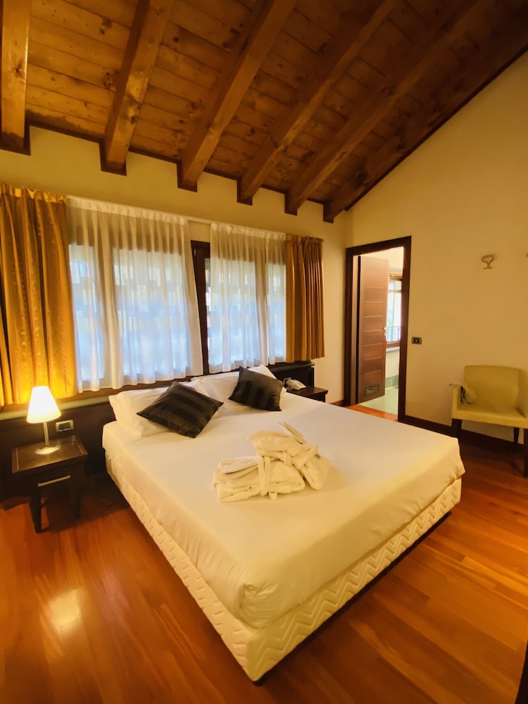 Romantic Room photo 2