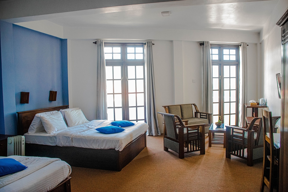 Family Quadruple Room, Mountain View photo 3