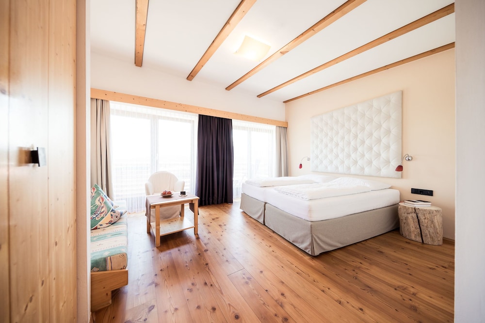 Standard Double Room, Mountain View
