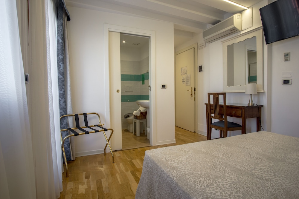 Exclusive Room photo 2