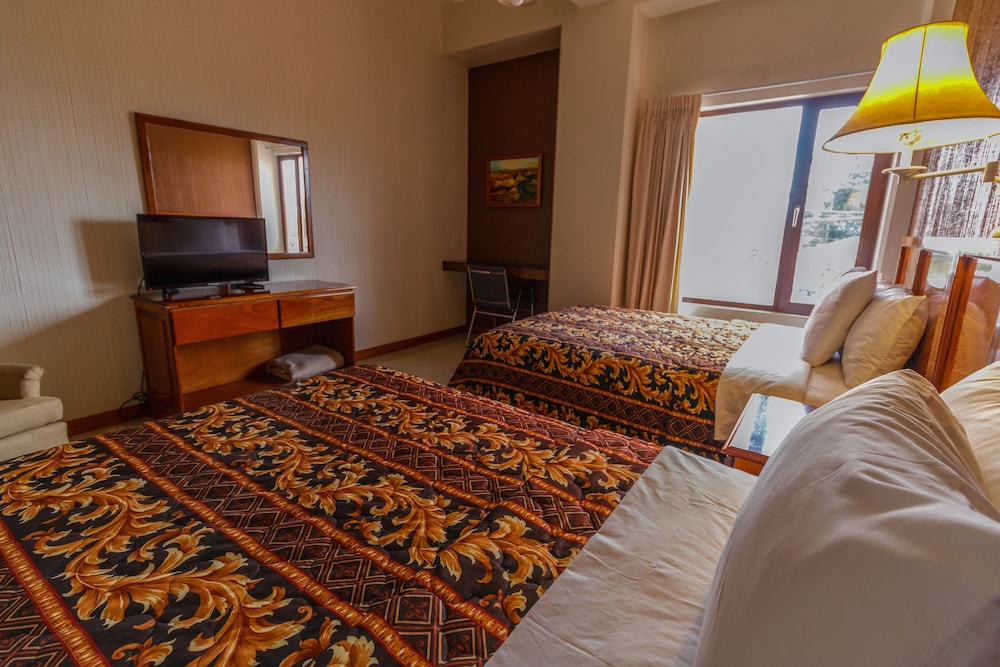 Standard Twin Room, 2 Twin Beds photo 2