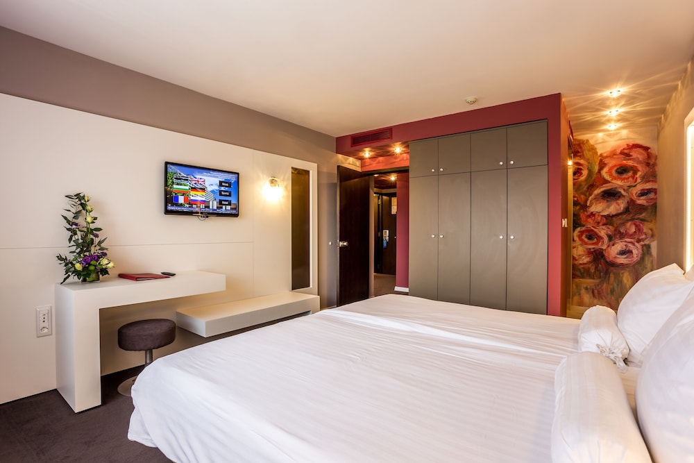 Junior Suite - Photo 1