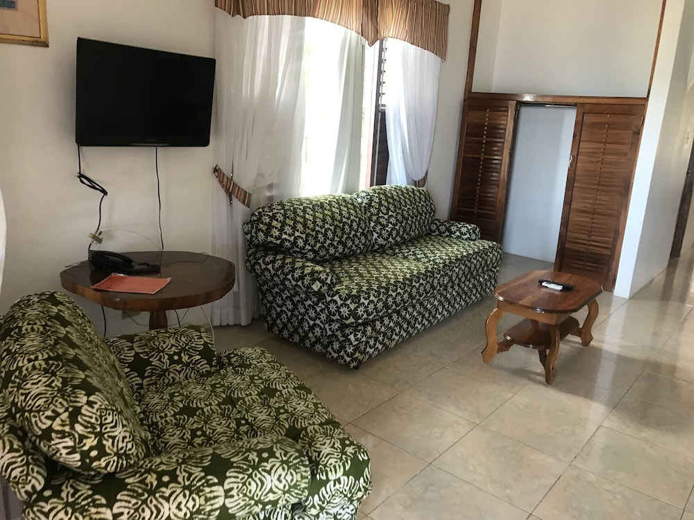 Standard Room, Garden View - Photo 10