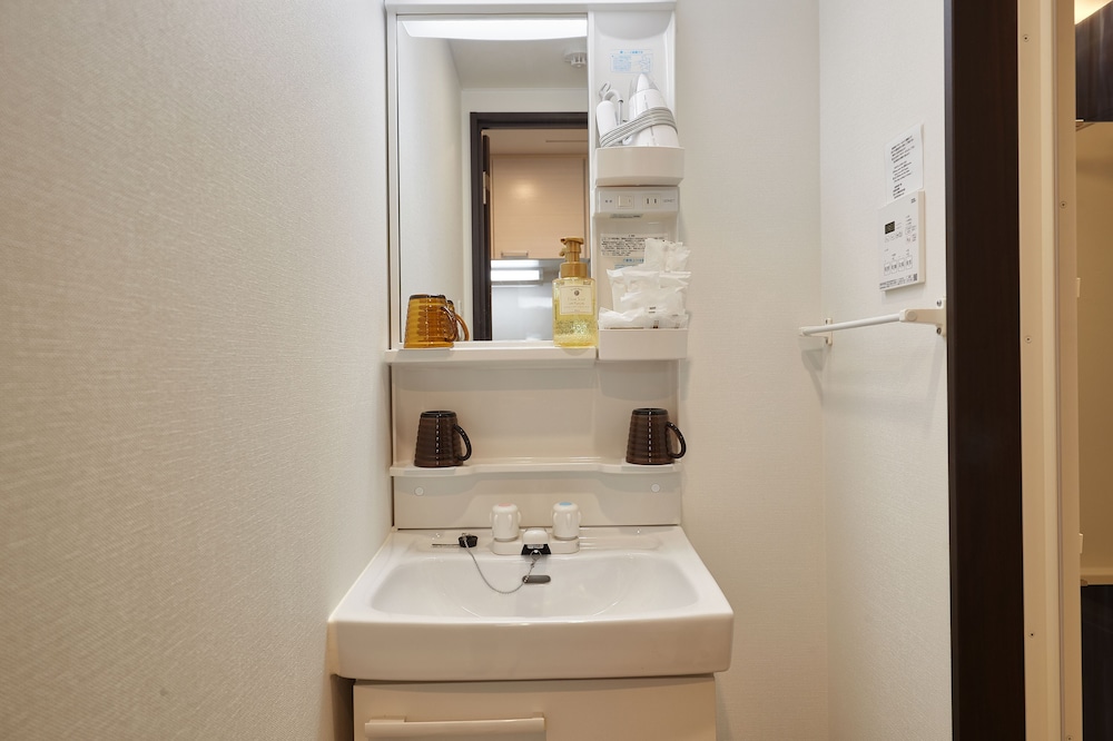 Double Room, Non Smoking - Photo 58