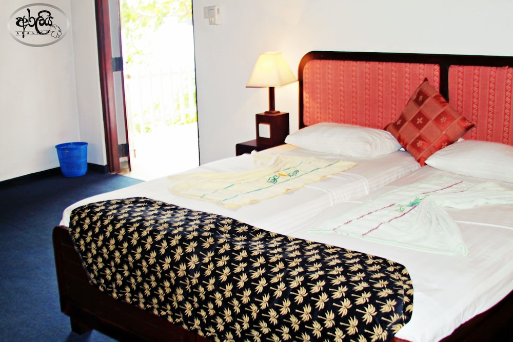 Riverside View Room