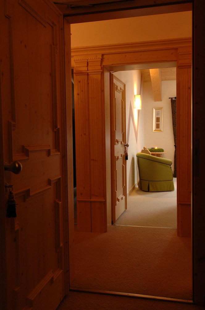 Standard Double or Twin Room photo 3