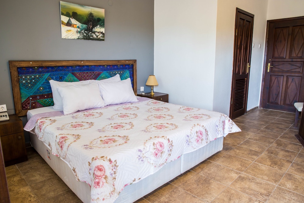 Standard Room photo 1