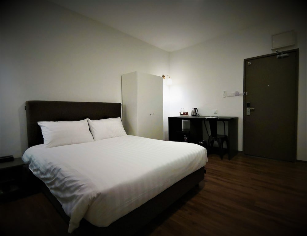 Deluxe Double Room - Photo 5