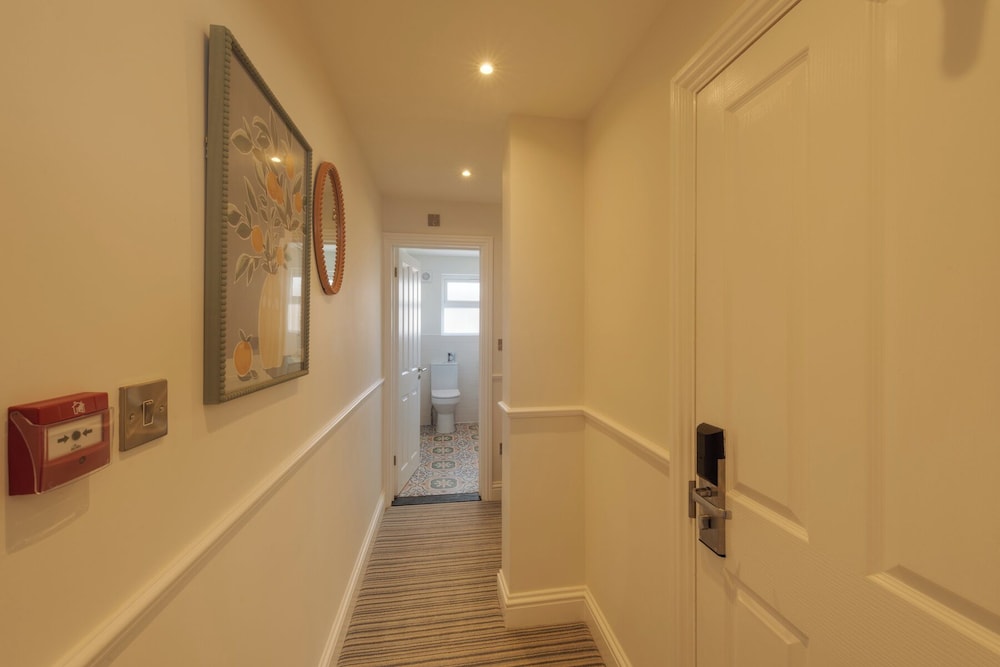 Family Suite (Garden Annex) photo 3
