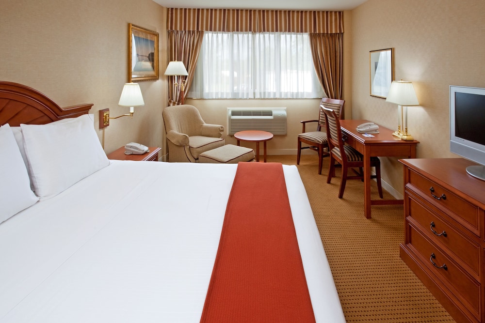 Junior Suite Accessible photo 1