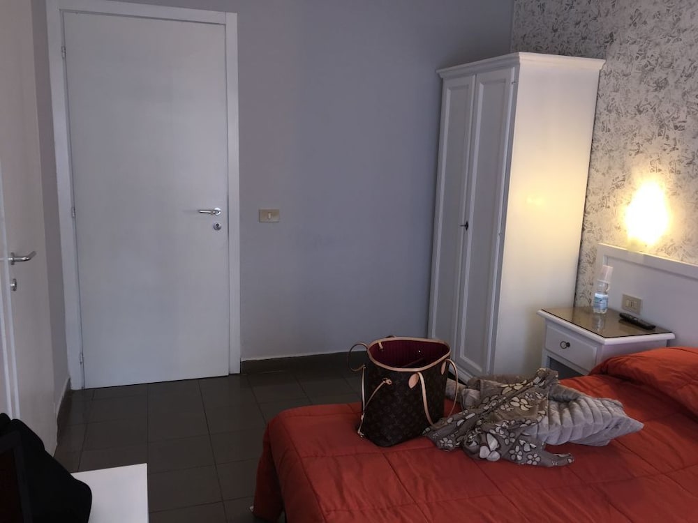 Double Room, 1 Double Bed