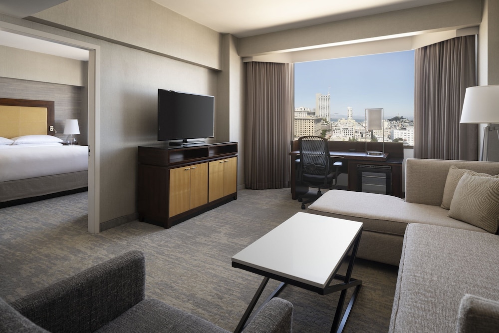 Suite, 1 King Bed with Sofa bed, Bay View - Photo 1