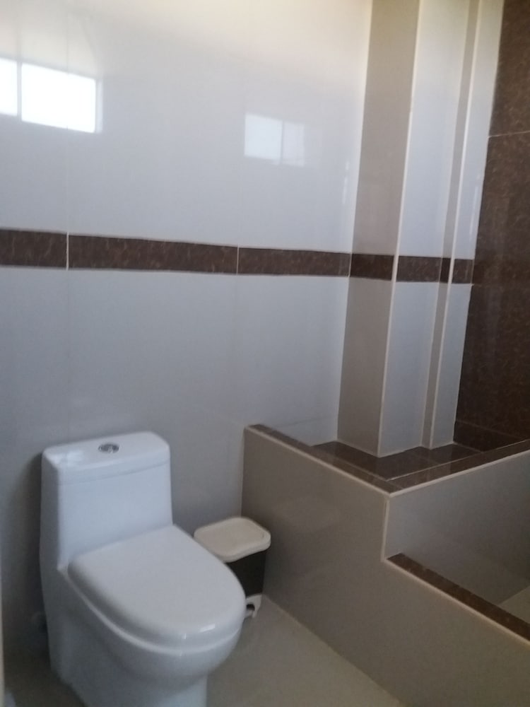 Triple Room, 3 Twin Beds, Private Bathroom photo 3
