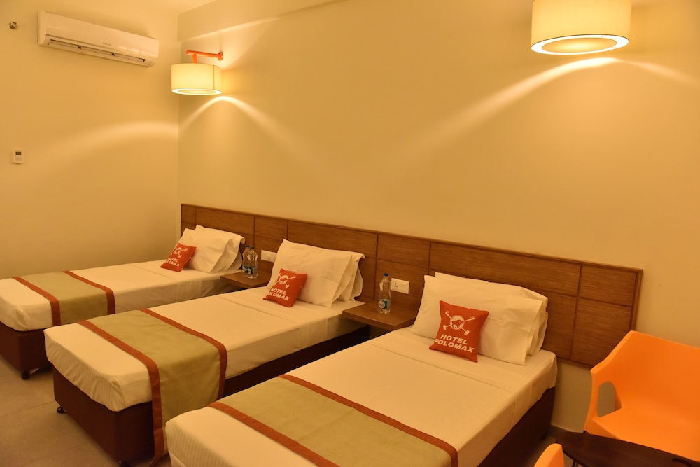 Club Room photo 2