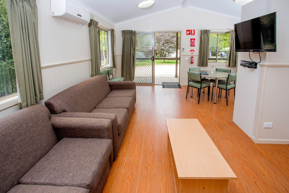 Standard Room, Non Smoking, Kitchen (Banksia room only) photo 3