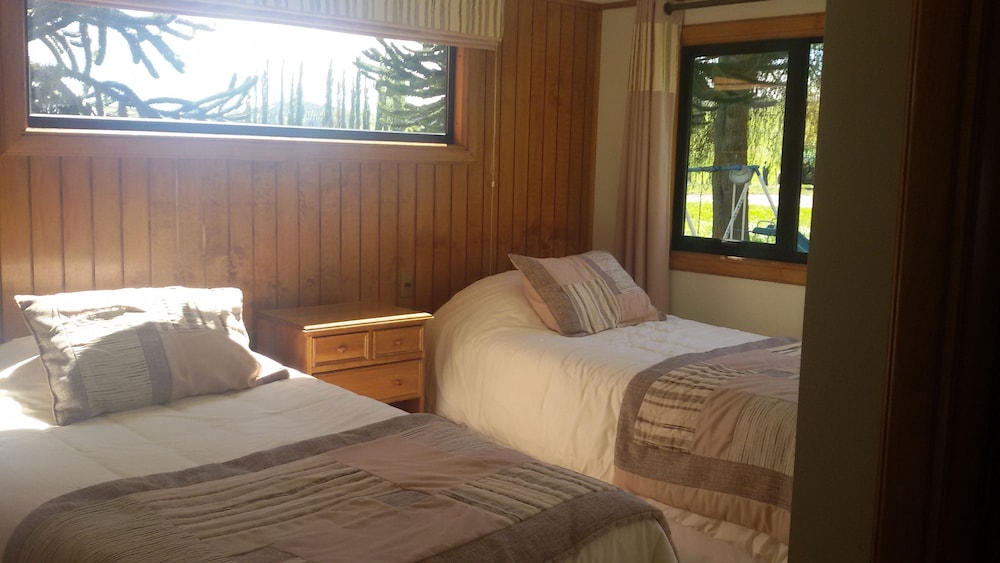 Deluxe Twin Room photo 1