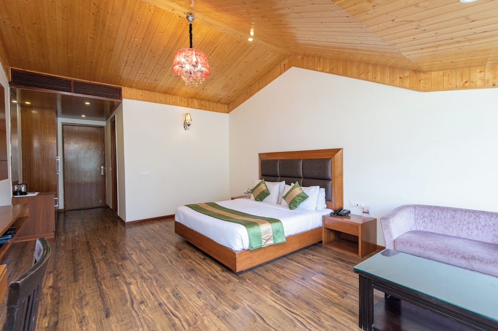 Luxury Room With Balcony