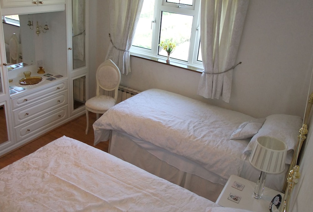 Family Room - Photo 1