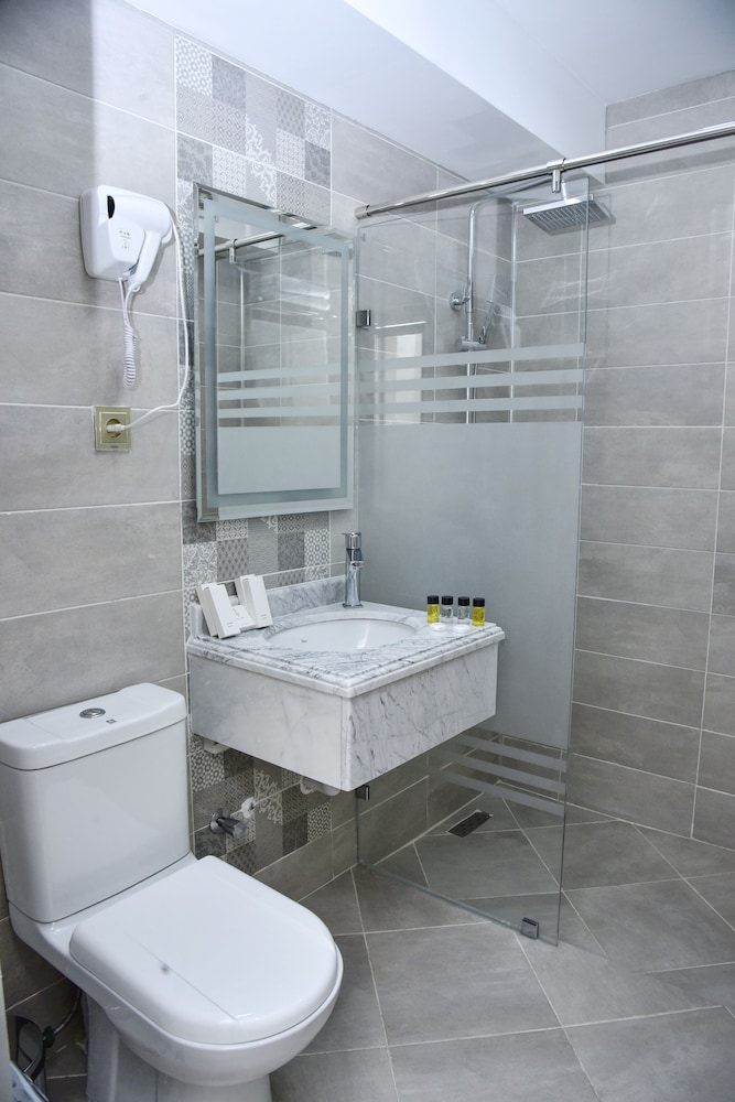 Deluxe Room, 1 Bedroom photo 2