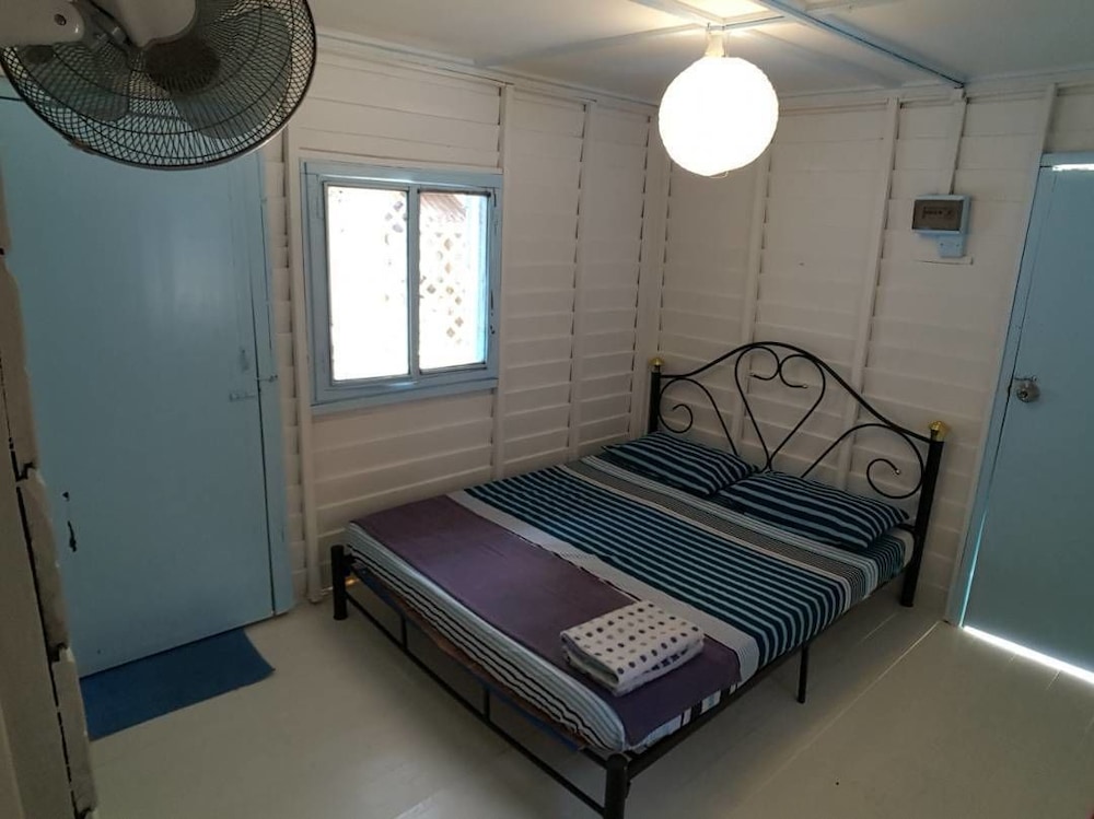 Chalet (Fan) photo 1