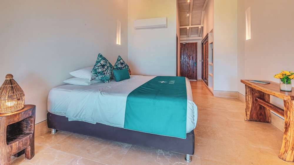 Superior Room - Photo 8