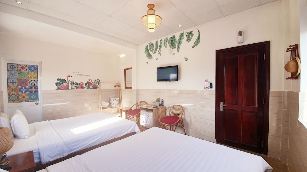 Panoramic Quadruple Room photo 3